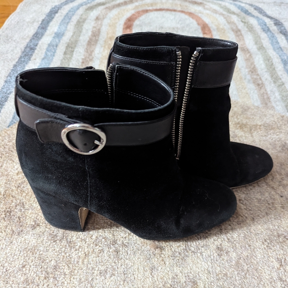 Michael Kors boots 9